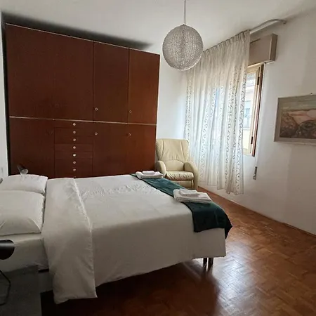 Apartment Garibaldi Terrace - Venice Penthouse